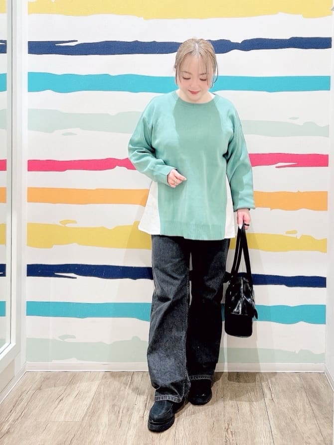 Peeさんの「SHOO･LA･RUE｜フラップポケット横長ボストンバッグ」を使ったコーディネート