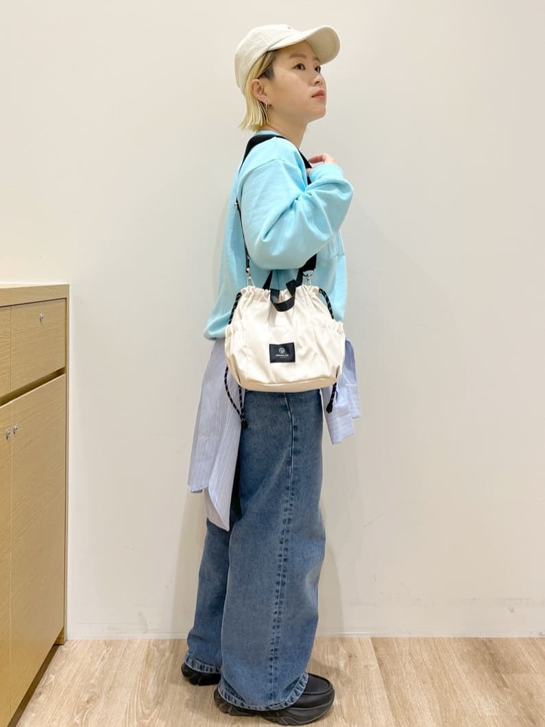 くーみーさんの「OPAQUE.CLIP｜ロゴ刺繍裏毛トップス【洗濯機OK】」を使ったコーディネート