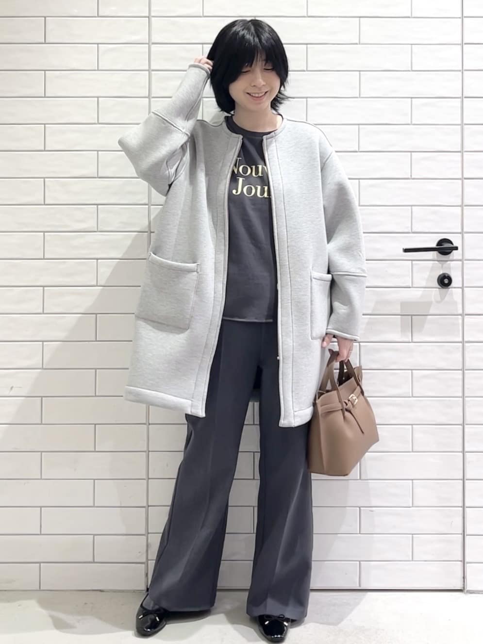 しおりさんの「OPAQUE.CLIP｜リバーシブル配色ノーカラーコート【洗濯機OK】」を使ったコーディネート