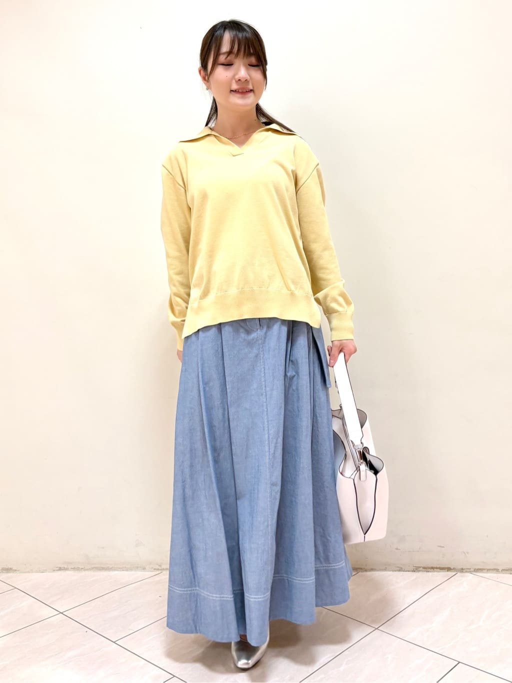 mikiさんの「Reflect｜スキッパーネックニットプルオーバー」を使ったコーディネート