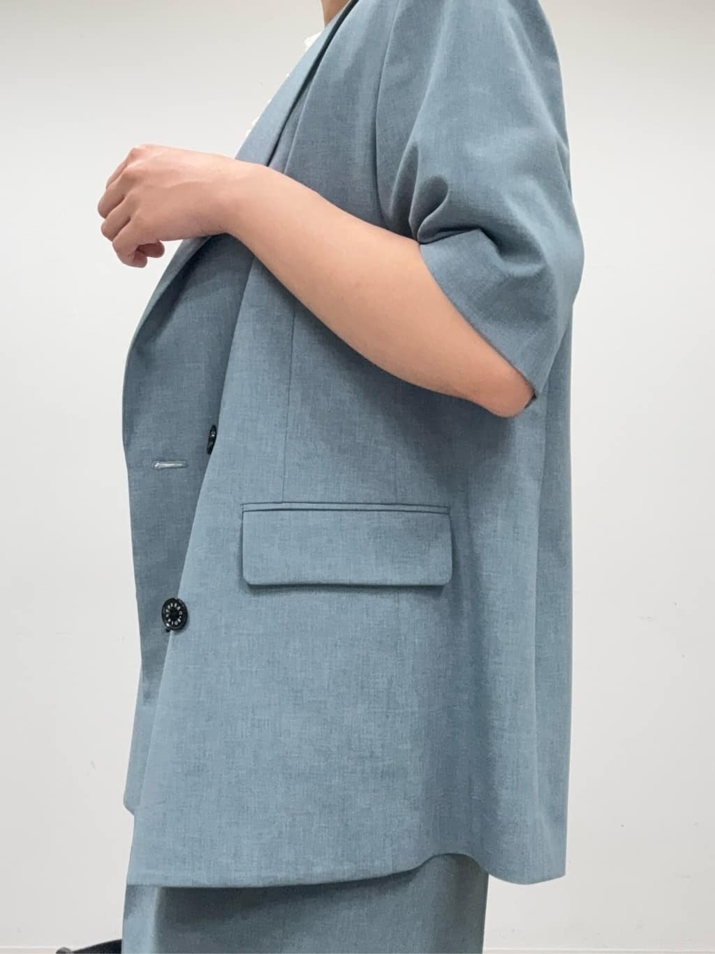 BUNさんの「DRESSTERIOR｜【otonaMUSE5月号掲載／セットアップ可】ウォッシャブルワイドタックパンツ」を使ったコーディネート