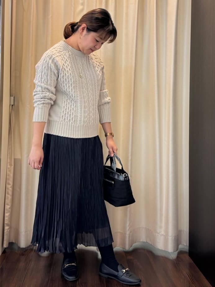 Ayaさんの「UNTITLED｜【洗える】スポンディッシュ ケーブル柄ニット」を使ったコーディネート