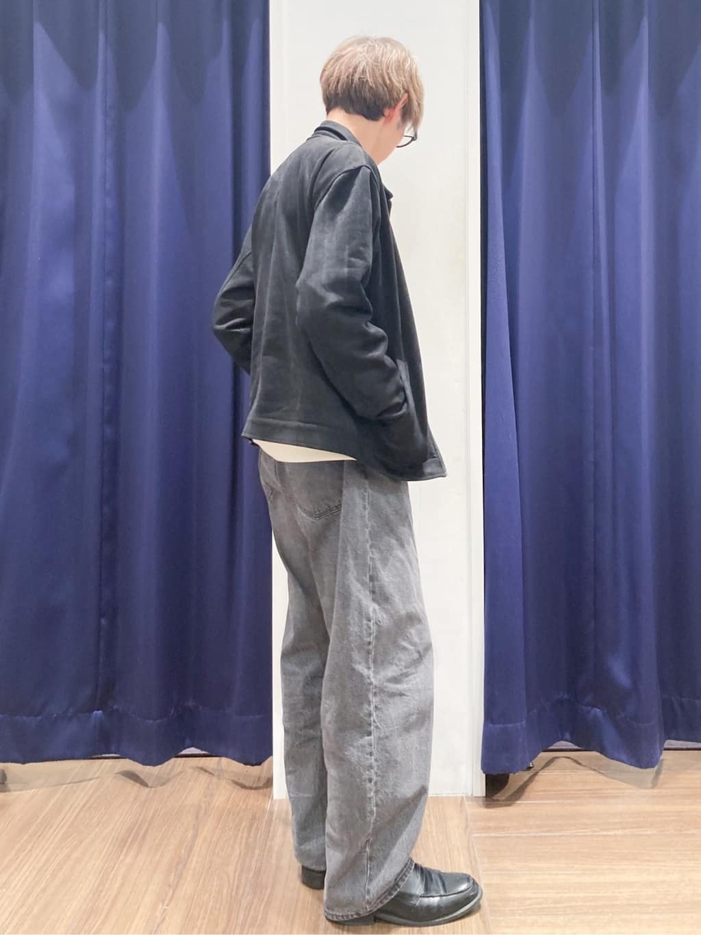 つーじーさんの「THE SHOP TK｜【大人のデイリースタイルを格上げ】ジャカードリンクススウエット　洗濯機OK」を使ったコーディネート
