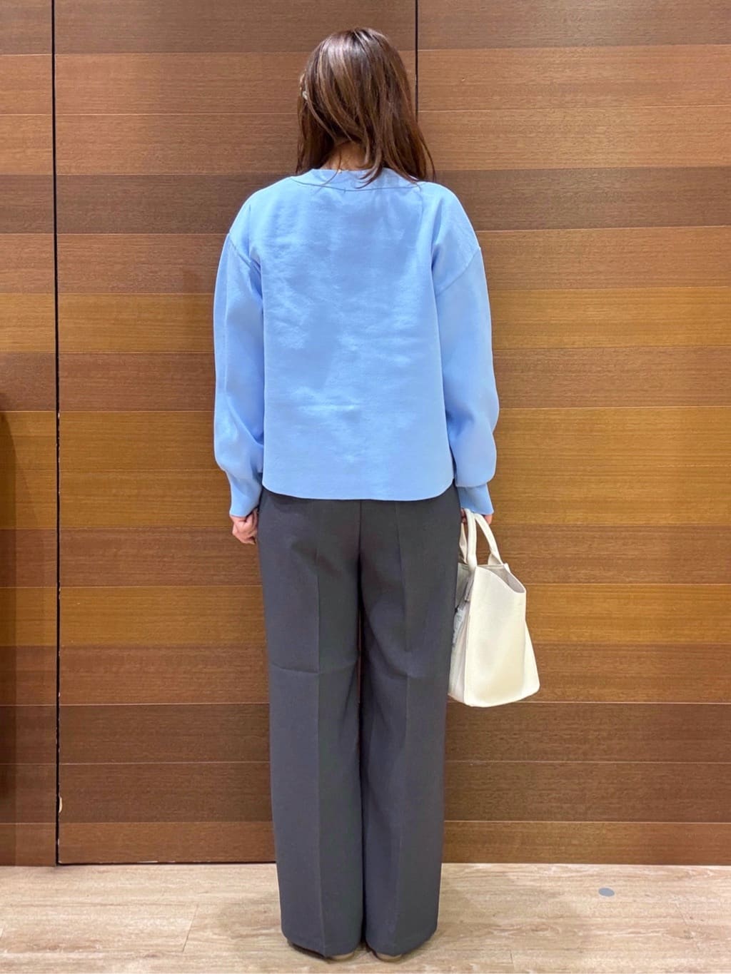 maichiさんの「OPAQUE.CLIP｜イージーワイドパンツ【洗濯機OK】」を使ったコーディネート