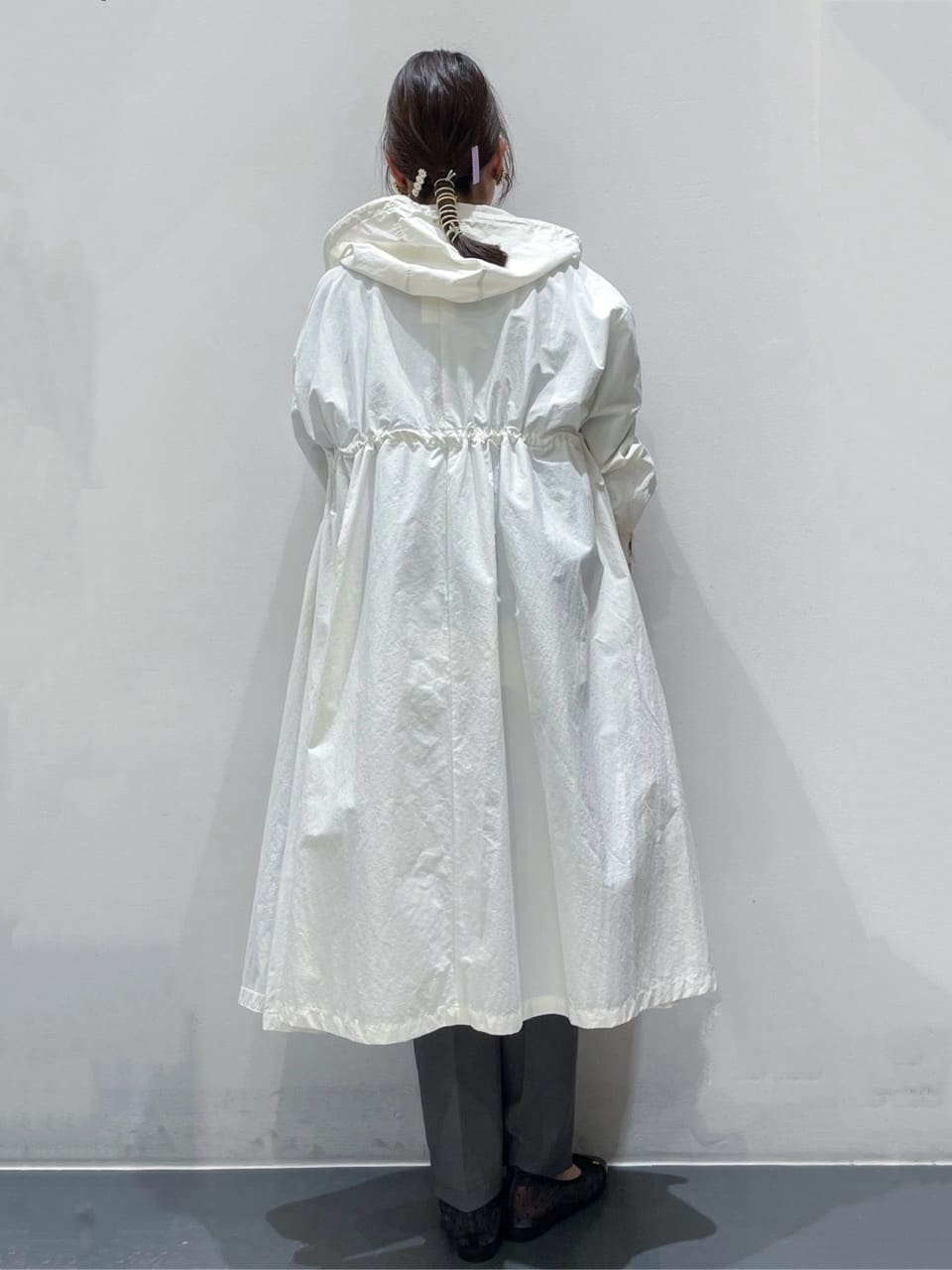 ともも。さんの「OPAQUE.CLIP｜《ツインセット》ワイドニット&times;裾フレアタンクトップ【洗濯機OK】」を使ったコーディネート