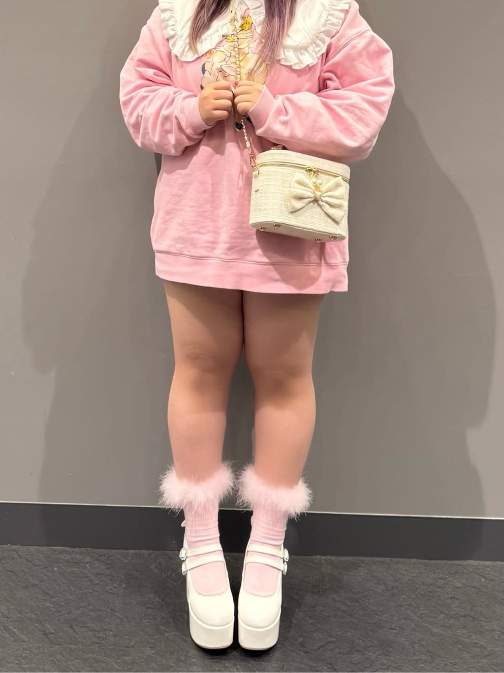sayakaさんの「ESPERANZA｜厚底バックリボンパンプス」を使ったコーディネート