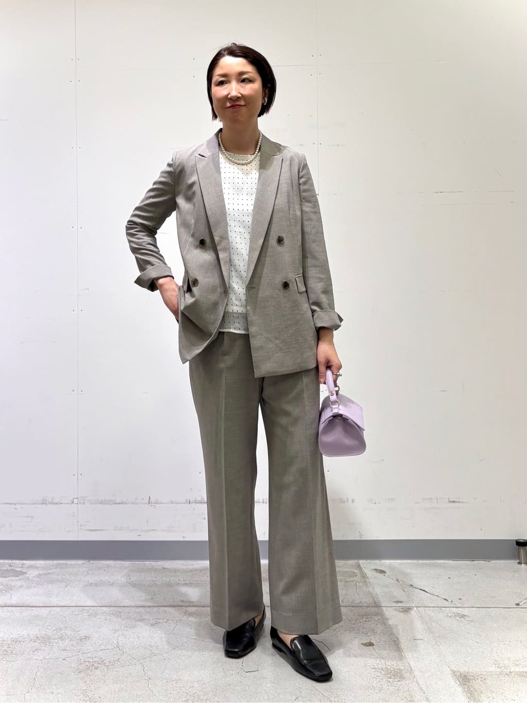 yuriさんの「INDIVI｜フロッキードットブラウス」を使ったコーディネート
