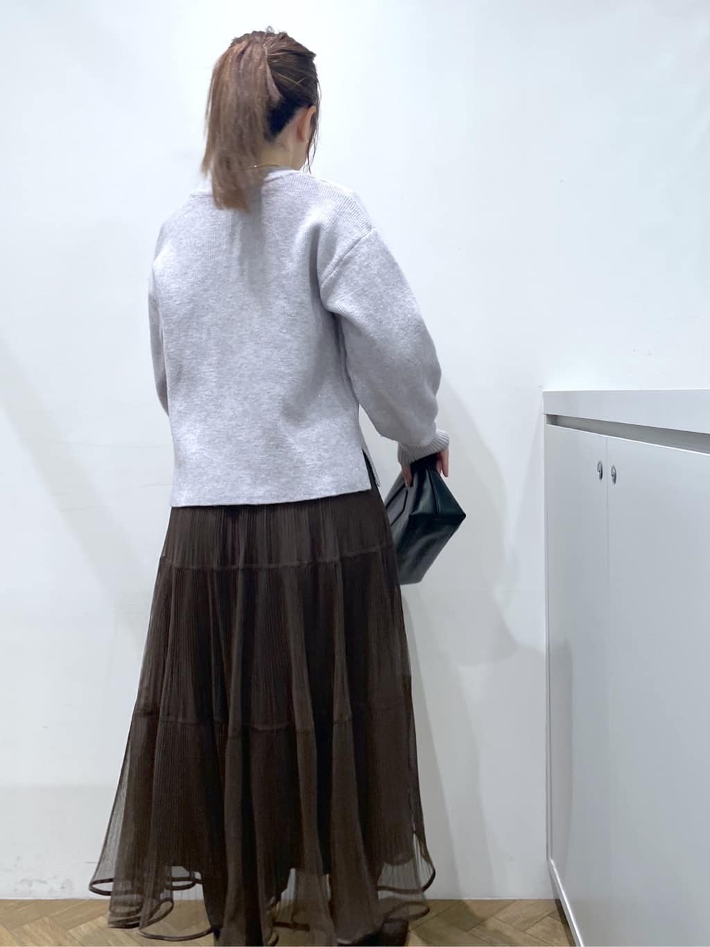 Junさんの「index｜モックネックボクシーラメニット【洗濯機OK】《7col》」を使ったコーディネート