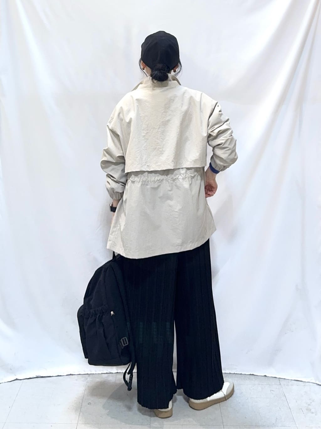 𝐇𝐢𝐫𝐨𝐦𝐢さんの「SHOO･LA･RUE｜【高レビュー/洗濯機可/S-LL】さらに軽くなった スポンディッシュ裾フェイクトップス」を使ったコーディネート