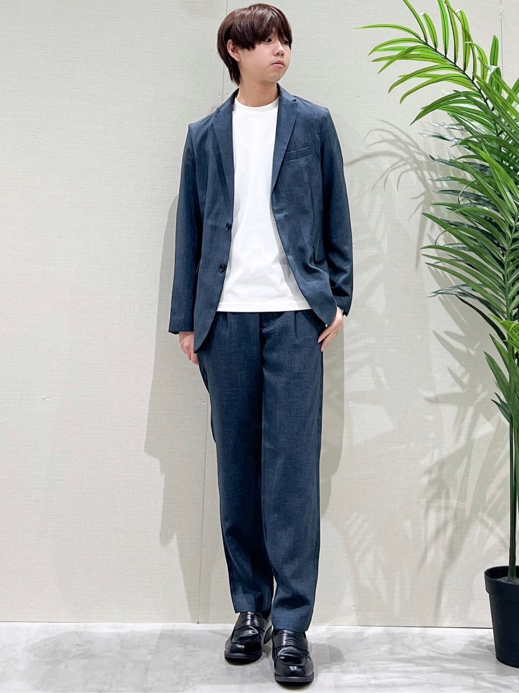 SHI-MAさんの「THE SHOP TK｜【LINO FINE】リネンライク テーラードジャケット 吸水速乾/イージーケア/UVカット/洗濯機」を使ったコーディネート