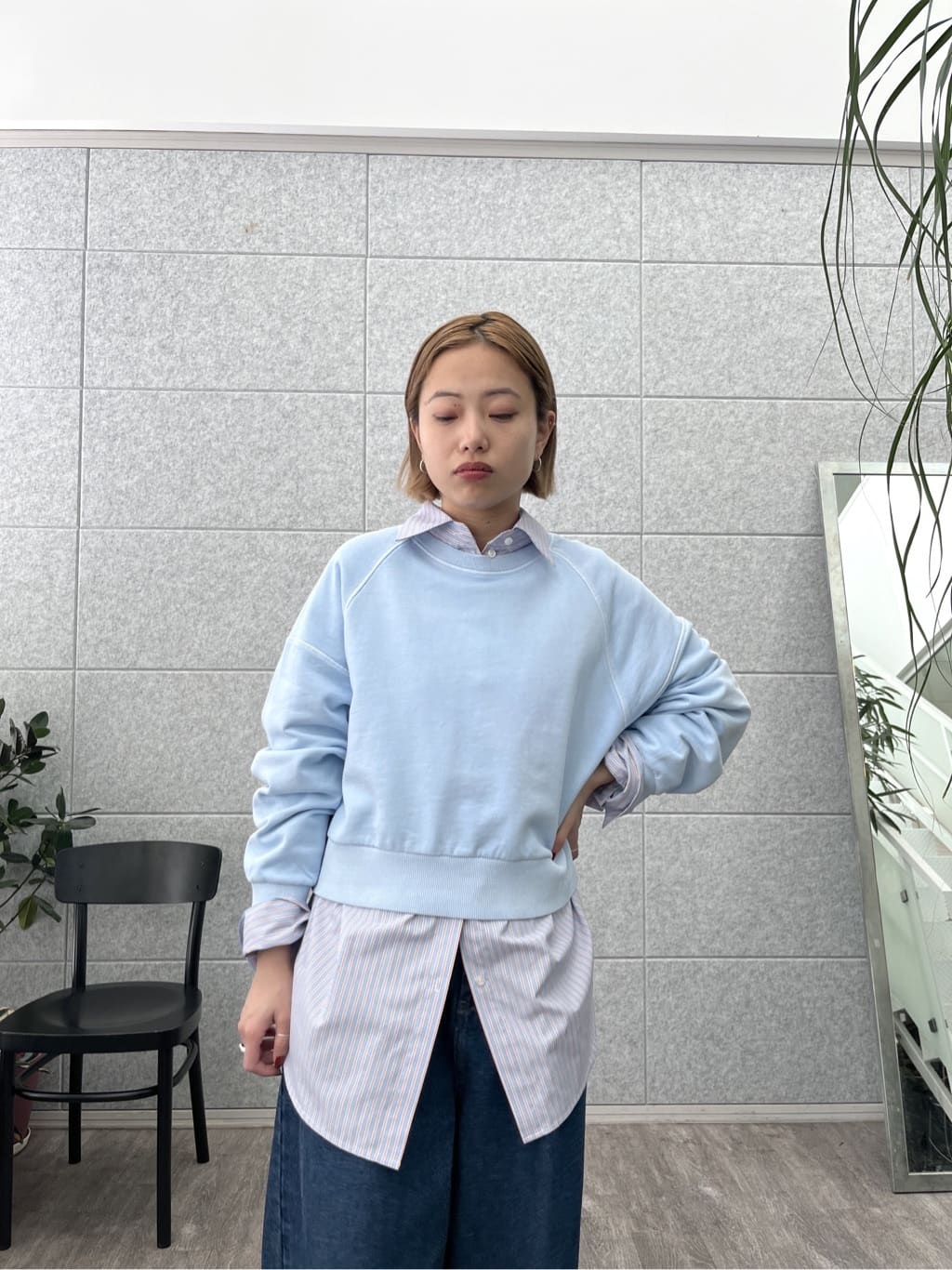 Harukaさんの「INDIVI｜ワイドスリーブカラースウェット」を使ったコーディネート