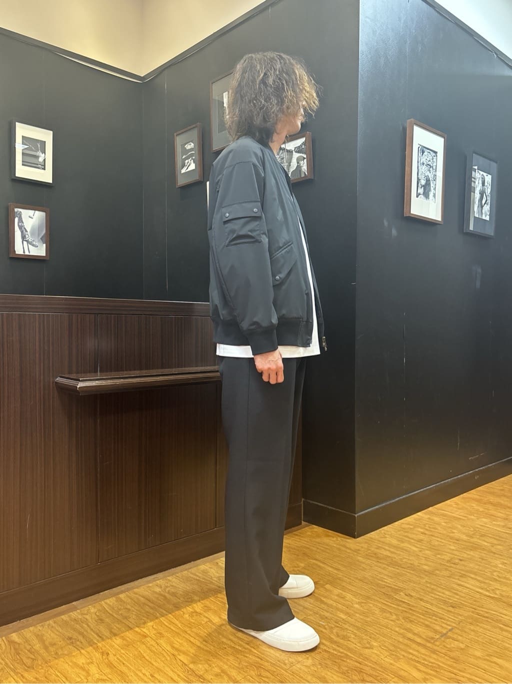 おーのさんの「TAKEO KIKUCHI｜【BOWLER HAT LABEL】撥水 MA－1ブルゾン」を使ったコーディネート