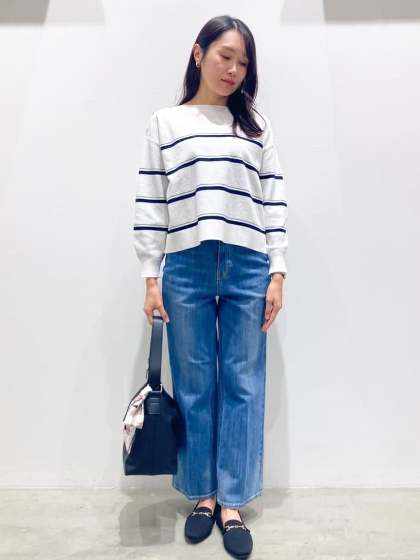 yagiさんの「grove｜【おうちで洗える】顔周りすっきり、ボートネックニット」を使ったコーディネート