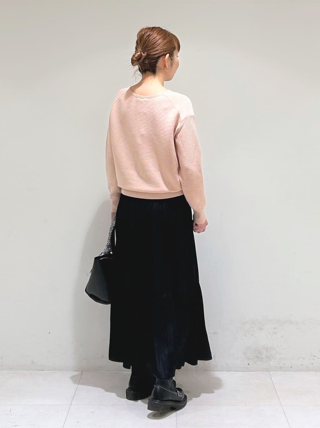 tsuyuさんの「INDIVI｜【名品／撥水／抗菌防臭】ショート丈リサイクルダウンコート」を使ったコーディネート