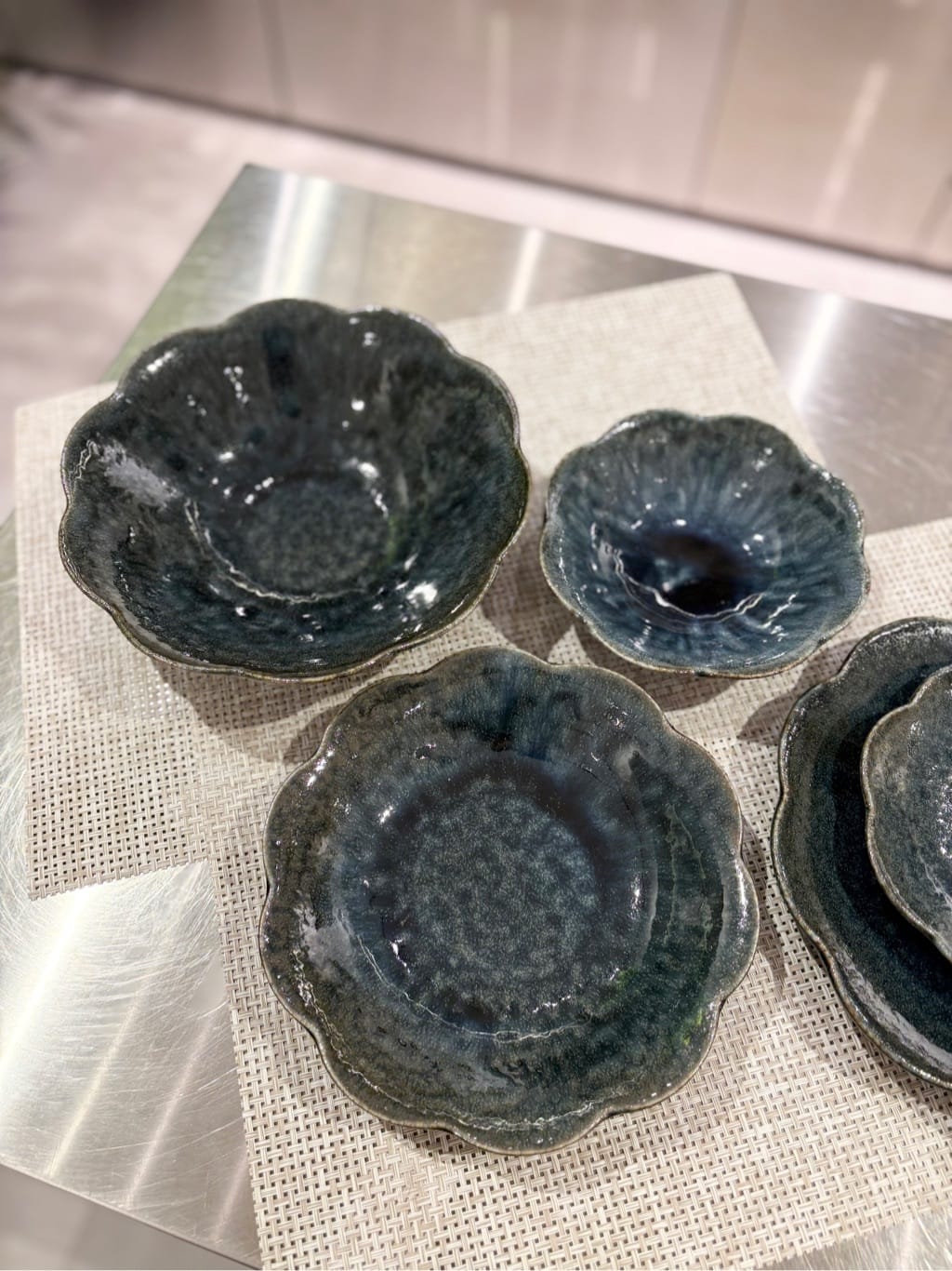 muuさんの「212 KITCHEN STORE｜和花 大皿 青藍」を使ったコーディネート