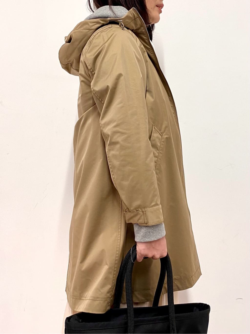 Sawaguchiさんの「DRESSTERIOR｜【ウォッシャブル/撥水素材】撥水フーテッドツイルコート」を使ったコーディネート