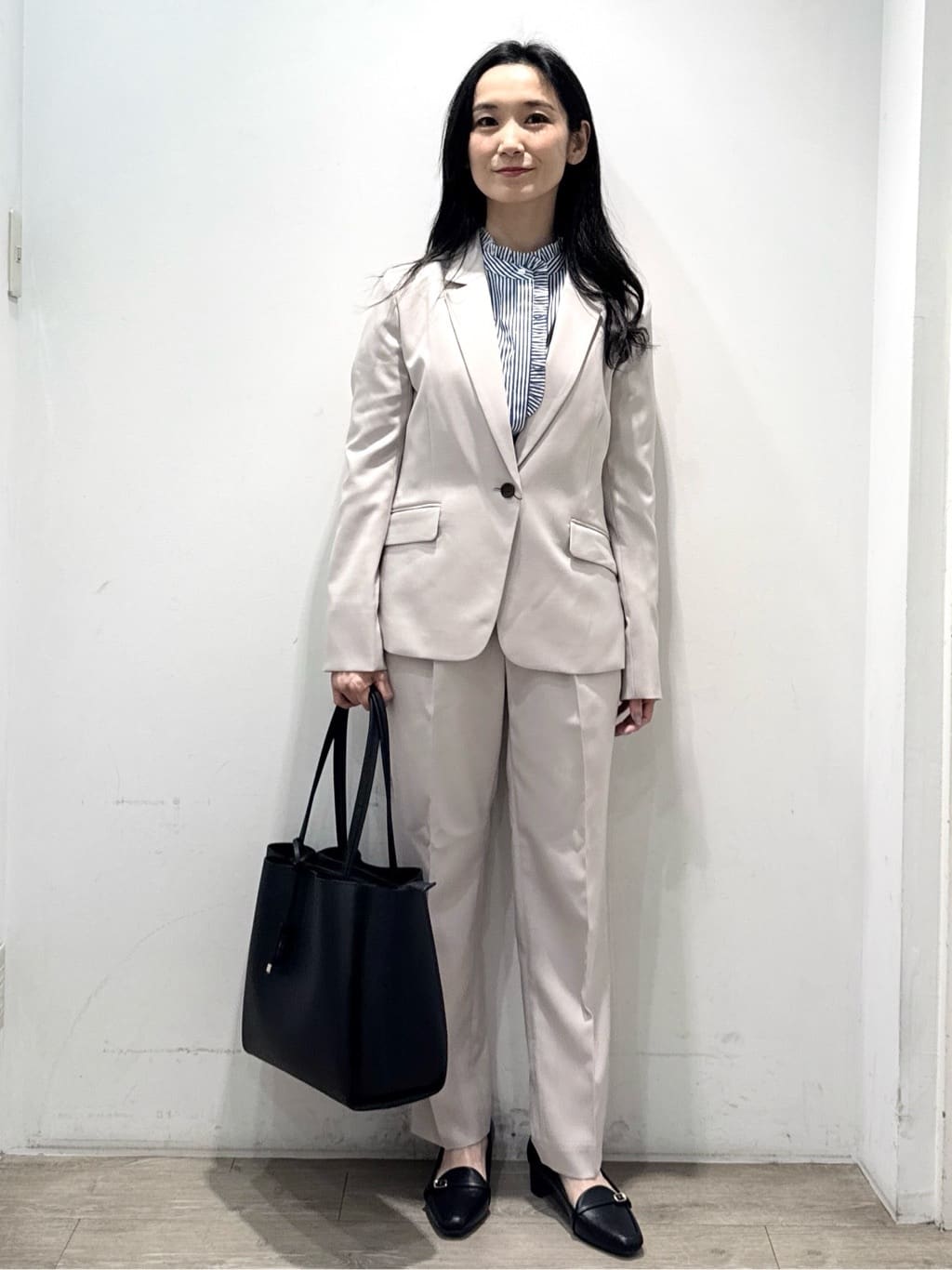 yuicciさんの「OPAQUE.CLIP｜ストレッチテーラードジャケット／セットアップ対応【洗濯機OK】」を使ったコーディネート