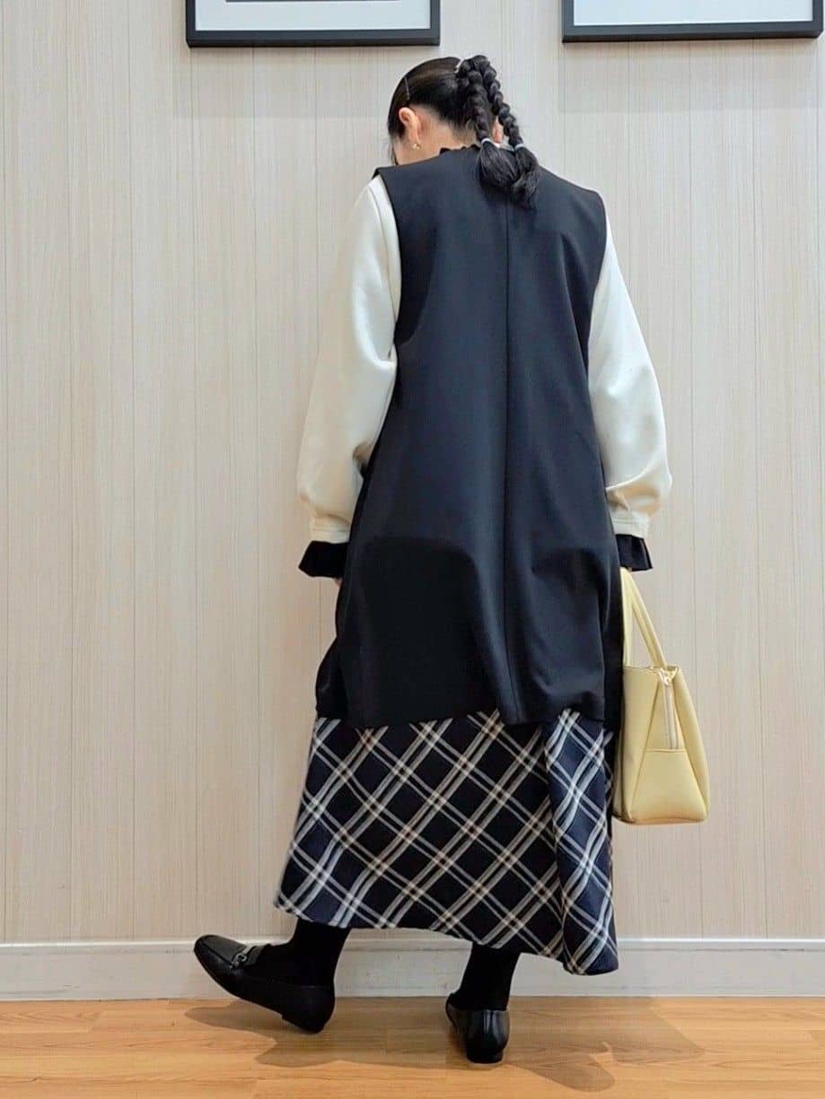 Saoさんの「SHOO･LA･RUE｜【洗濯機可/S-LL】ほどよいゆとりの もちっとやわらかリブニット」を使ったコーディネート