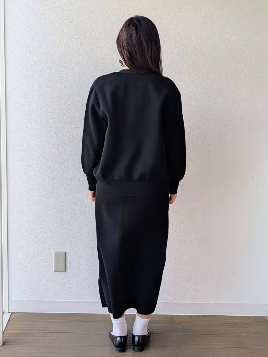 なみきさんの「UNTITLED｜◆【軽羽織り/セットアップ可】ジップアップニットカーディガン」を使ったコーディネート