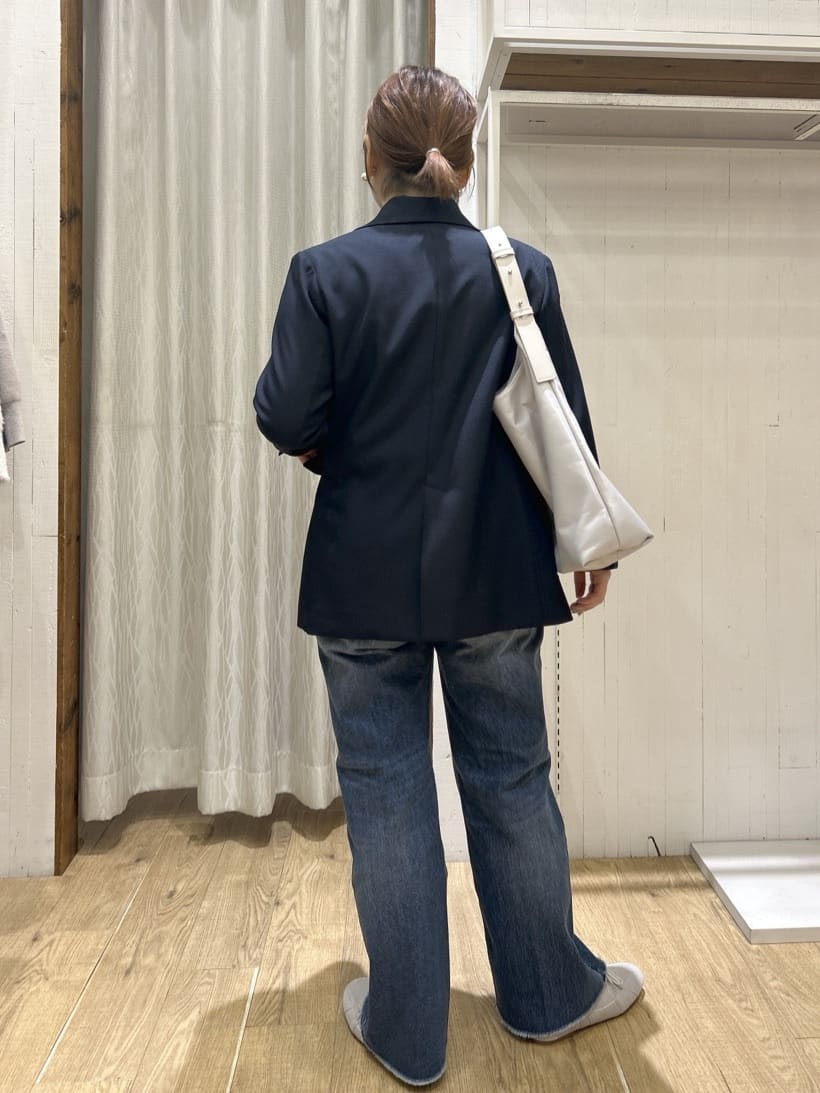 ga_riさんの「THE SHOP TK｜【通勤にもデイリーにも】CAVIAN 金ボタンダブルブレストジャケット」を使ったコーディネート