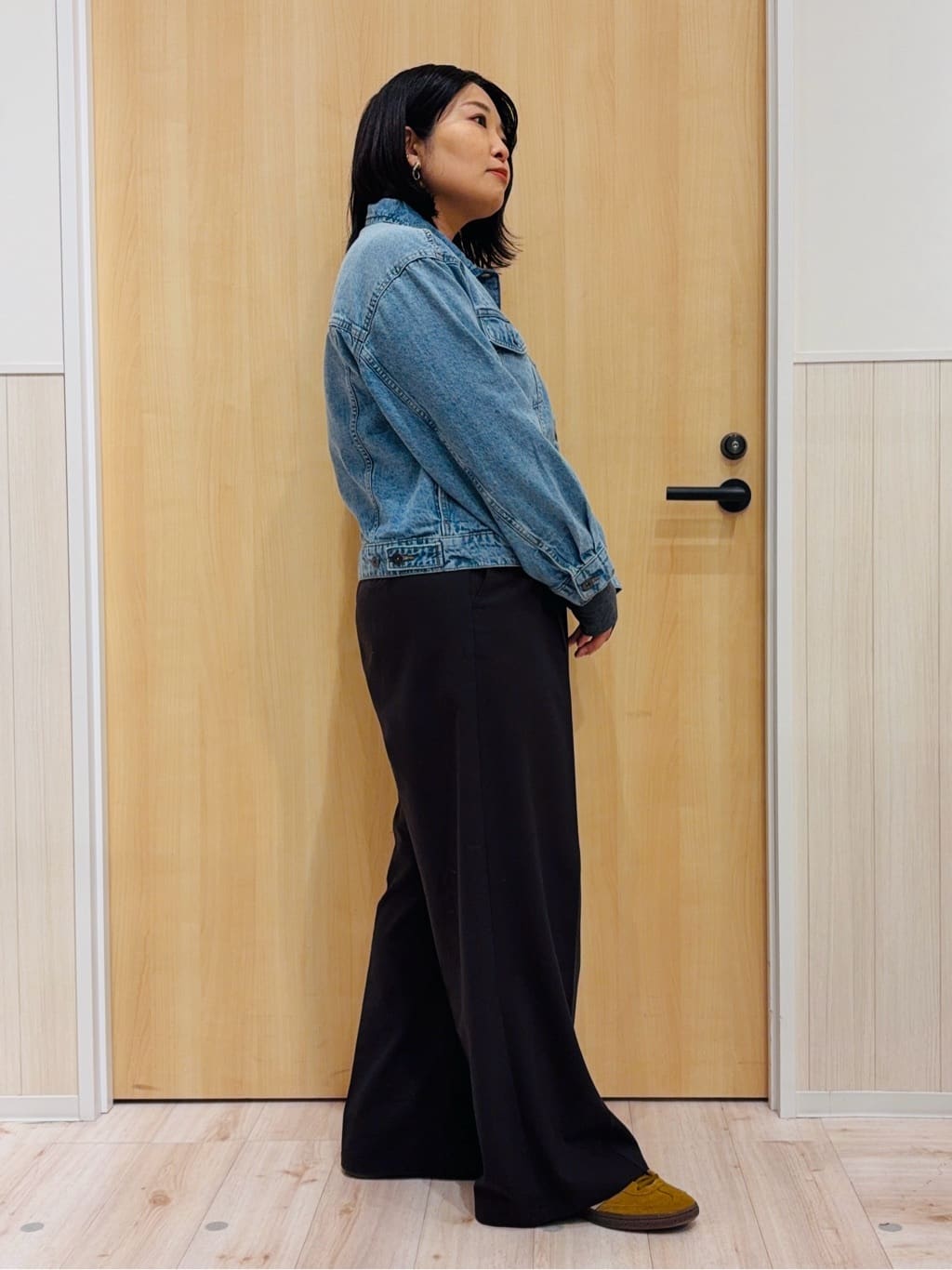 すーさんの「SHOO･LA･RUE｜【SHOO・LA・RUE DENIM】羽織るだけでこなれる　オーバーサイズデニムジャケット」を使ったコーディネート