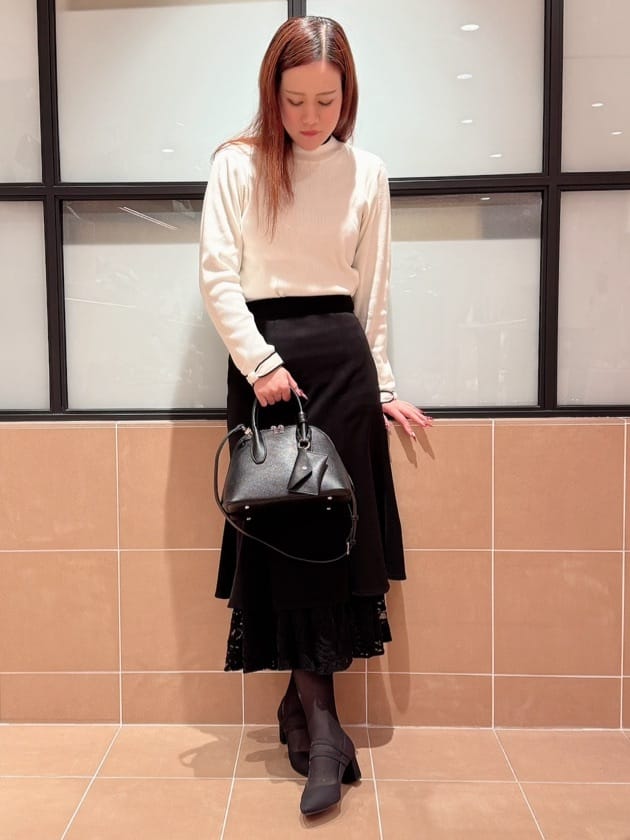 すみれさんの「ESPERANZA｜Wストラップパンプス」を使ったコーディネート