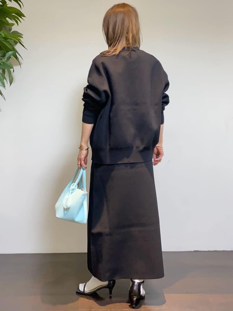 tomoさんの「UNTITLED｜【Healthy DENIM】PerthロングTシャツ」を使ったコーディネート
