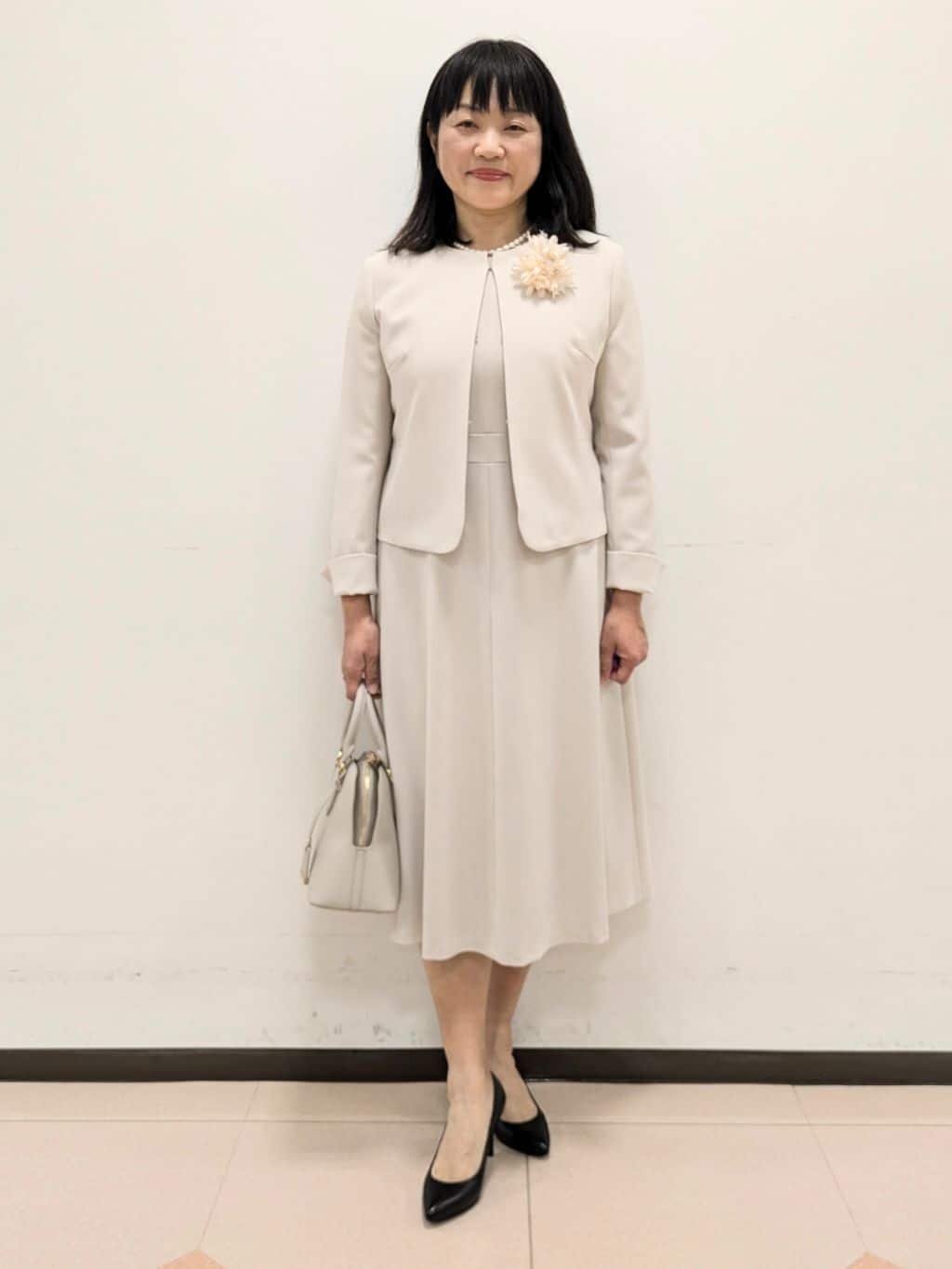 ともさんの「UNTITLED｜【追加/日本製】ブーケフラワーコサージュ」を使ったコーディネート