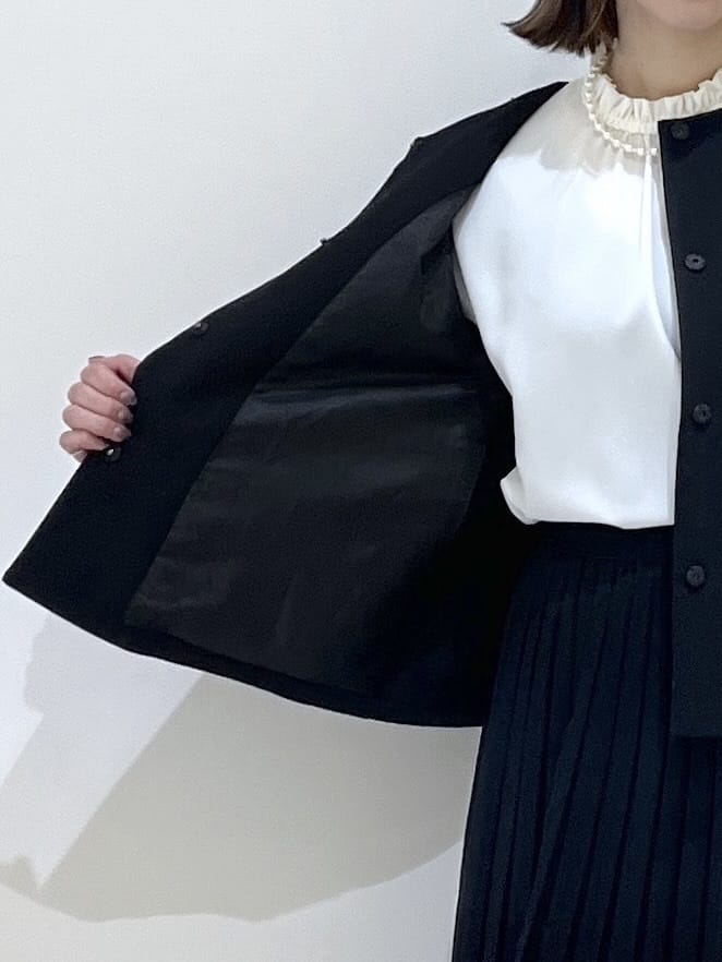 canaさんの「Dessin｜【洗える】フリルネックジョーゼットブラウス」を使ったコーディネート