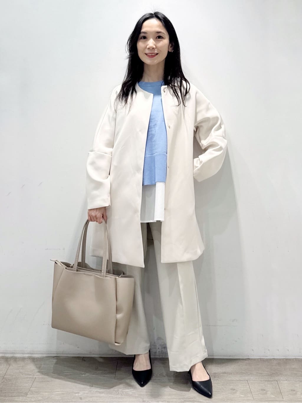 yuicciさんの「OPAQUE.CLIP｜《ツインセット》ワイドニット&times;裾フレアタンクトップ【洗濯機OK】」を使ったコーディネート