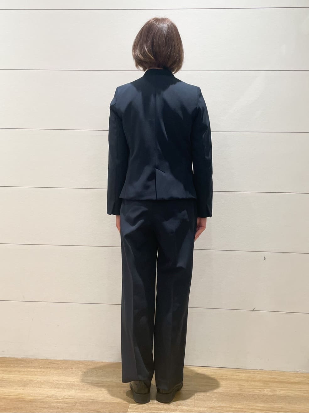 Ryoさんの「THE SHOP TK｜【通勤スタイルに】ダブルクロス ノーカラージャケット/セットアップ可」を使ったコーディネート