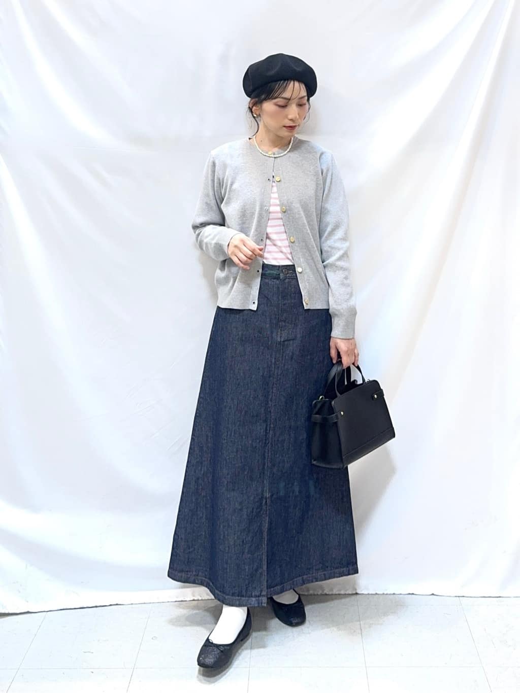 𝐇𝐢𝐫𝐨𝐦𝐢さんの「SHOO･LA･RUE｜【S-LL/洗濯機可】着こなしいろいろ 首元すっきりボートネック ボーダーロンT」を使ったコーディネート