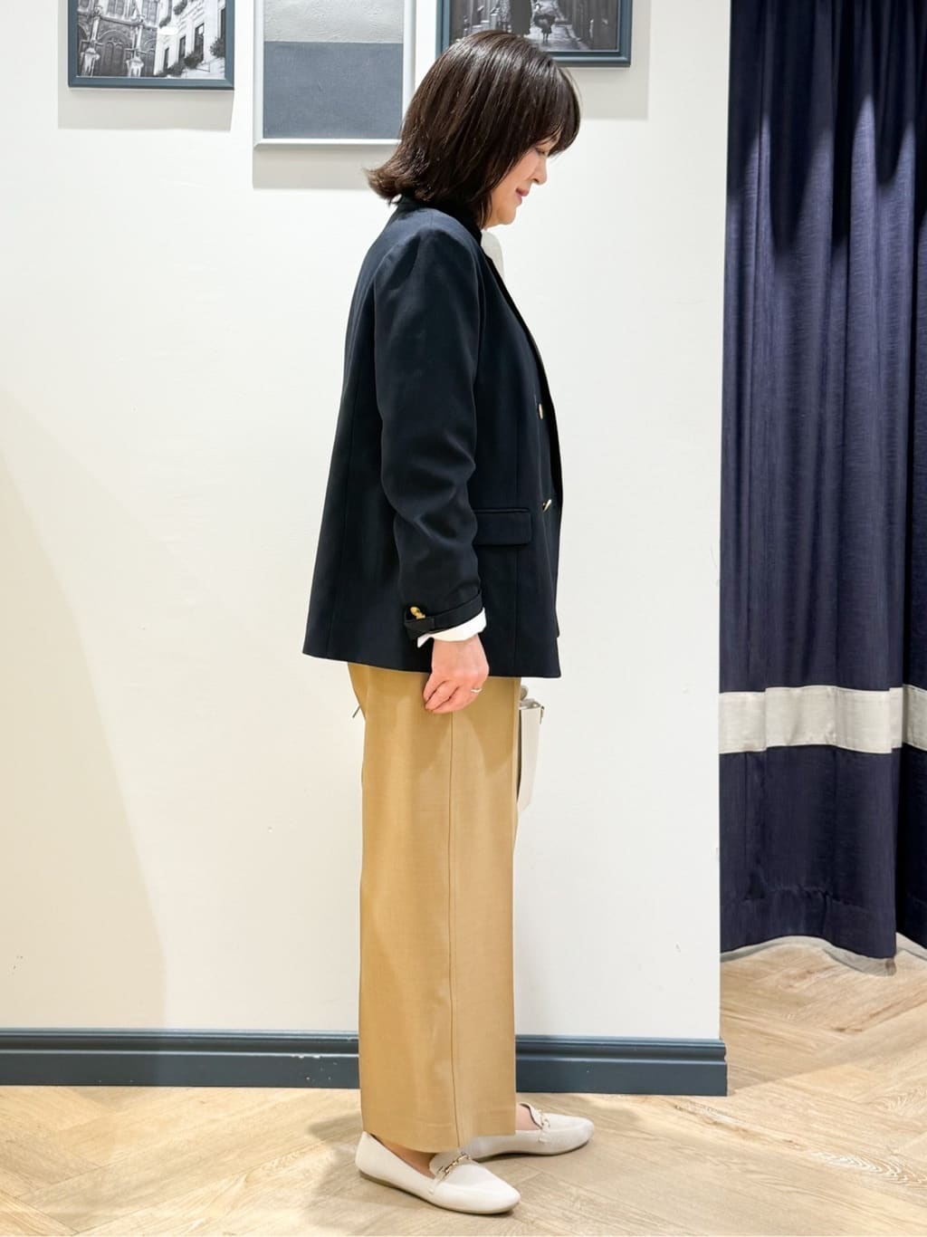 Lilyさんの「grove｜【洗える/お仕事にも】ウエストすっきりベルト付ワイドパンツ」を使ったコーディネート