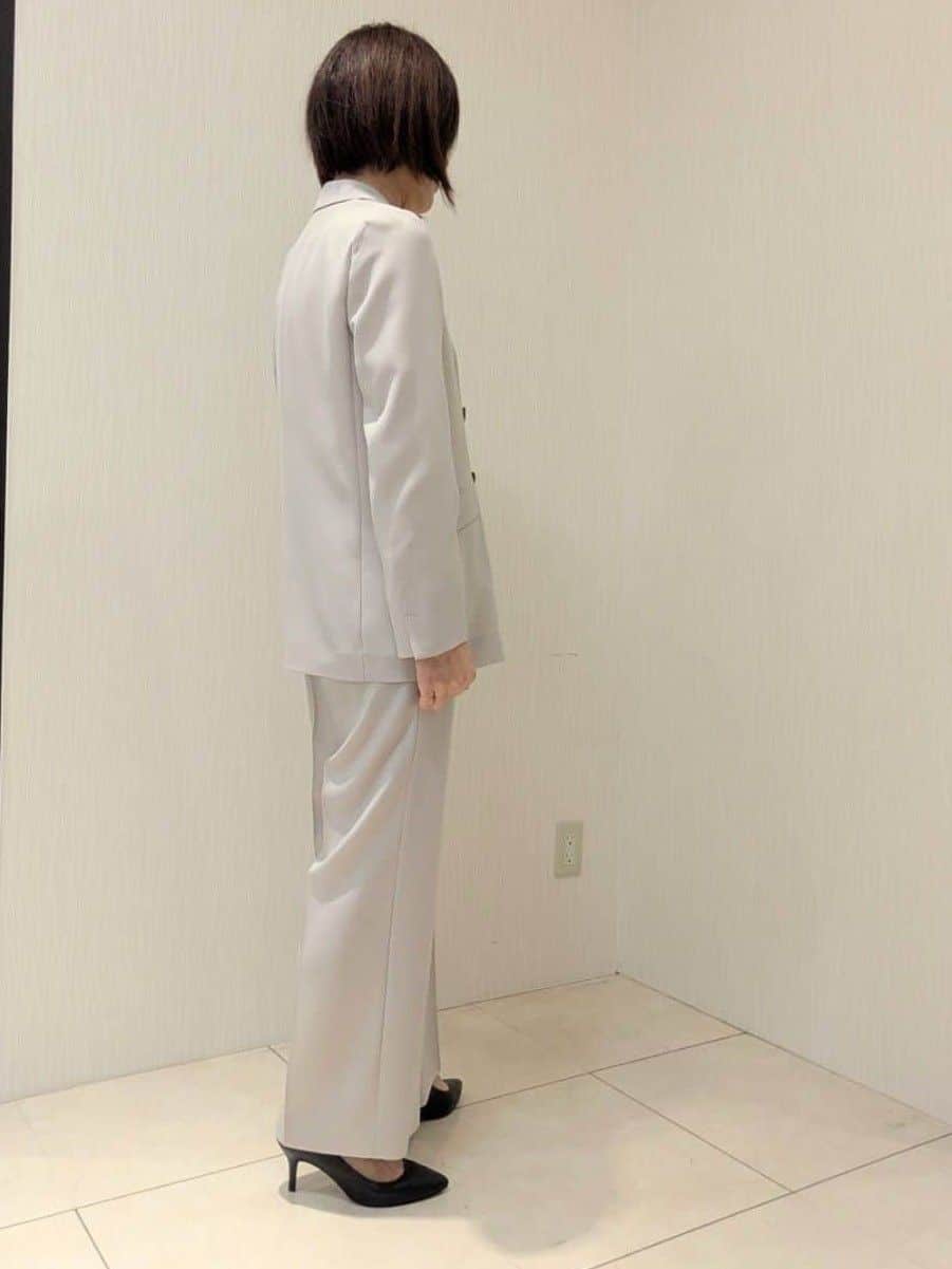 u-macoさんの「UNTITLED｜【新色追加/セットアップ可】エアリー ダブルブレストジャケット」を使ったコーディネート