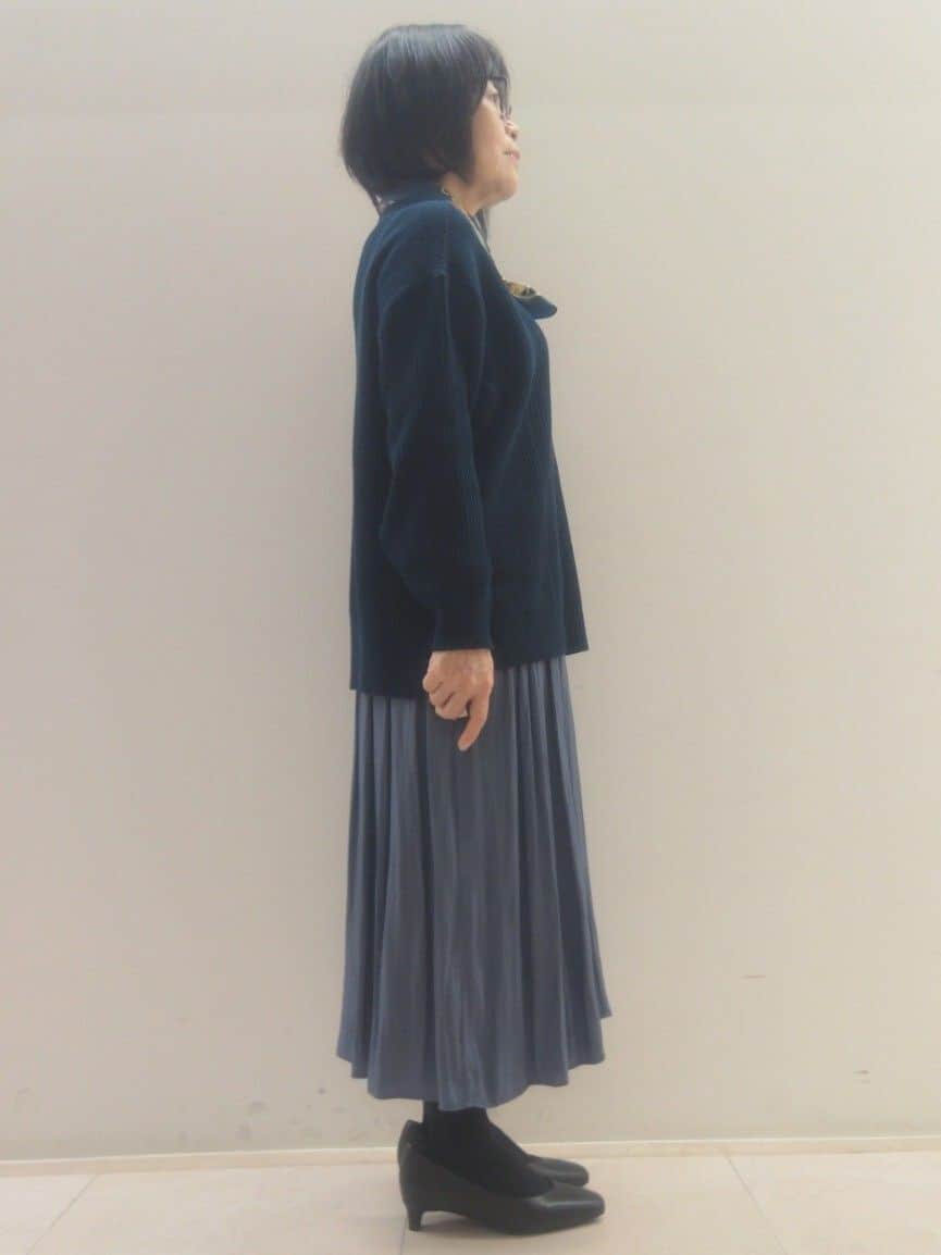 tokuさんの「Reflect｜【腰周りカバー／長め丈】モックネックニットプルオーバー」を使ったコーディネート
