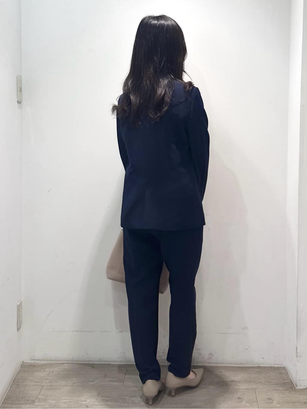yuicciさんの「OPAQUE.CLIP｜《通勤／セットアップ対応》 Vネックジャケット／ダブルクロス【洗濯機OK】」を使ったコーディネート