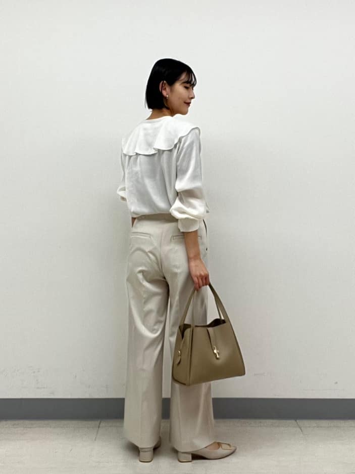 hinanoさんの「INDIVI｜【洗える】ラッフルサテンブラウス」を使ったコーディネート