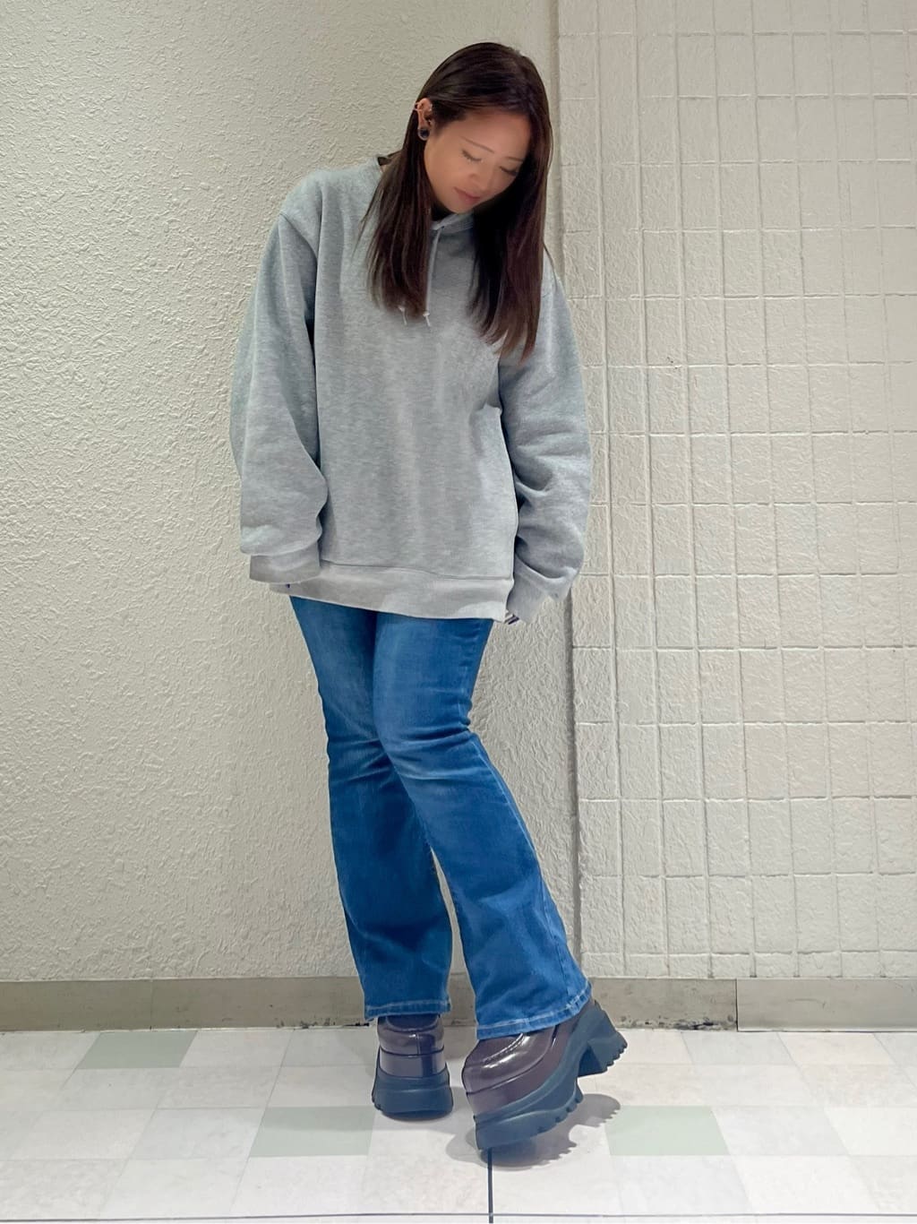 Moriさんの「ESPERANZA｜プラットフォームローファー」を使ったコーディネート
