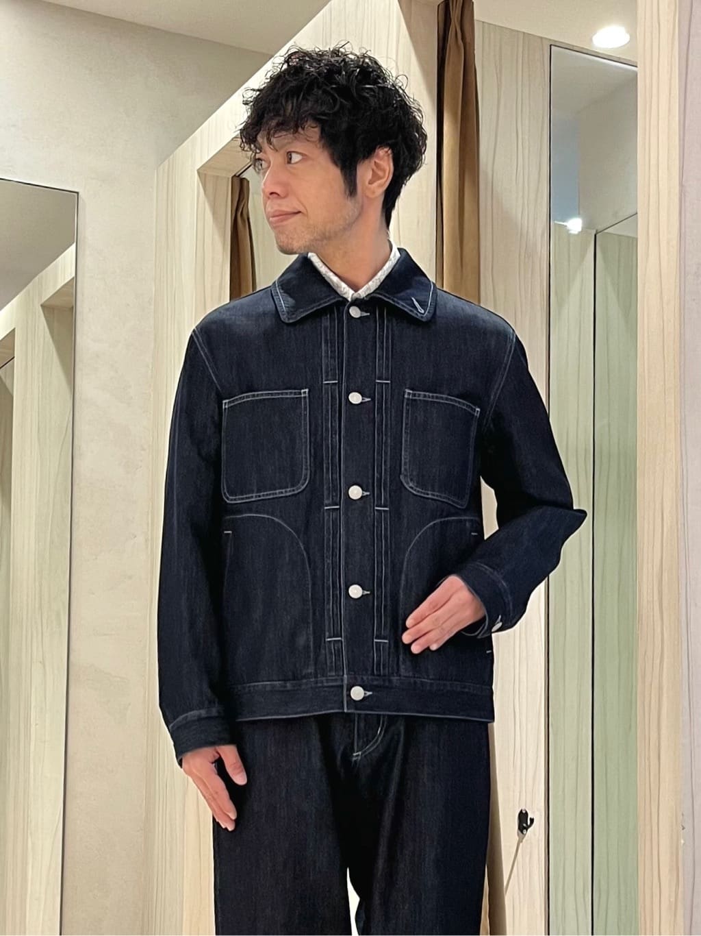 URAさんの「TAKEO KIKUCHI｜【BOWLER HAT LABEL】エクスプローラー Gジャン」を使ったコーディネート