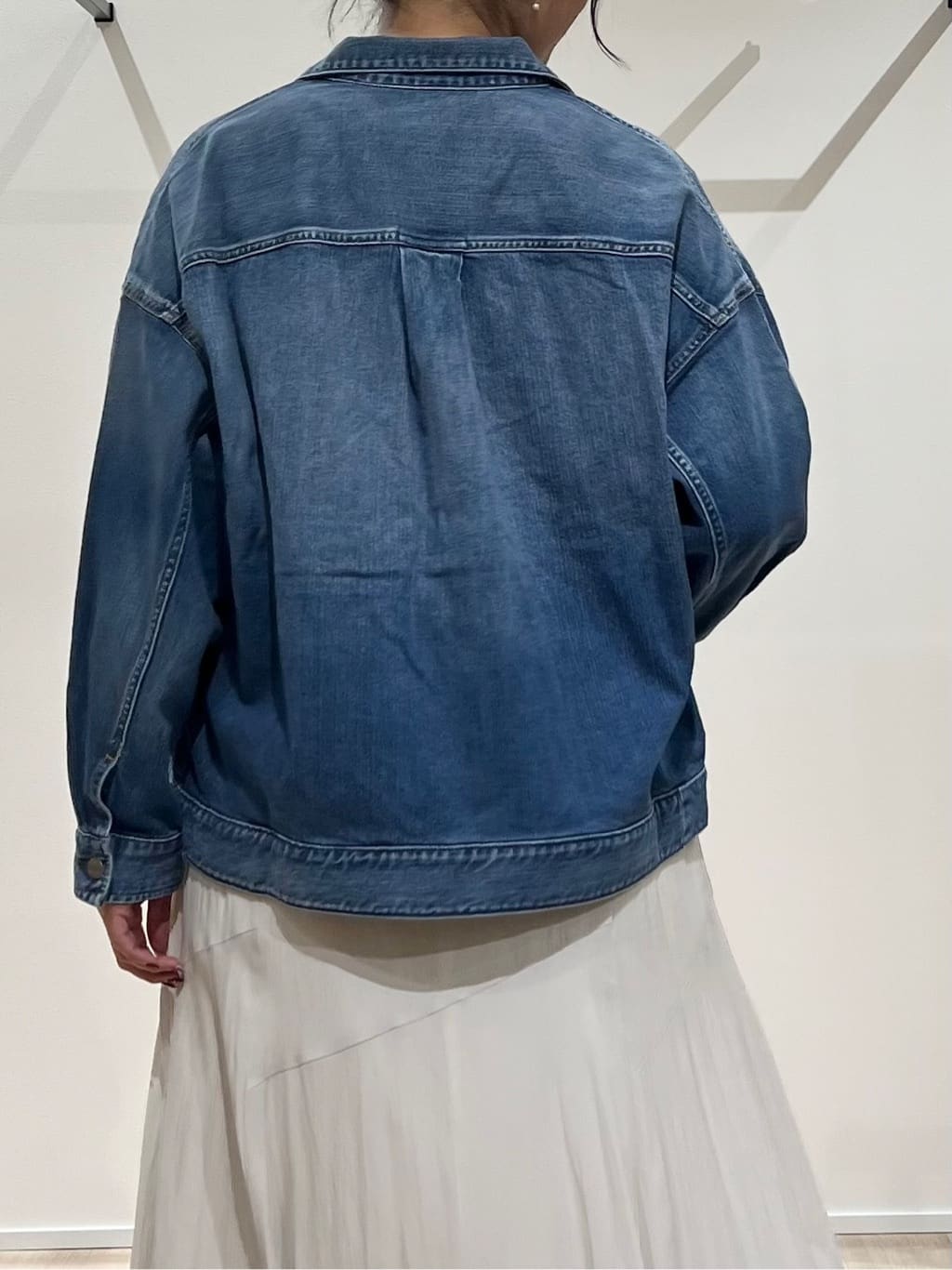 TOMOMIさんの「UNTITLED｜【Healthy DENIM】別注Bran／デニムジャケット」を使ったコーディネート