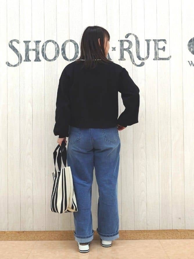 とろろさんの「SHOO･LA･RUE｜襟付きレース風カーディガン」を使ったコーディネート