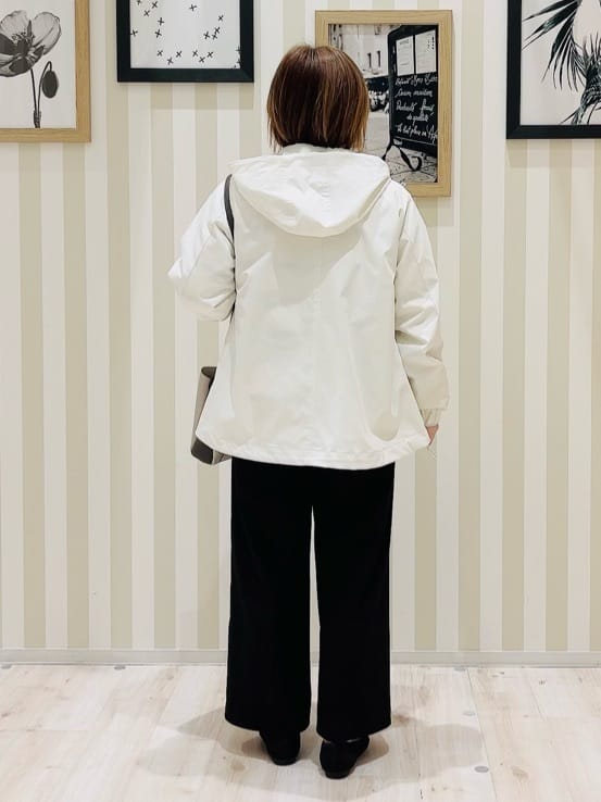 ma_miさんの「SHOO･LA･RUE｜【軽量/高レビュー】見た目よりもたっぷり入る ふわっと軽い3層ショルダー」を使ったコーディネート