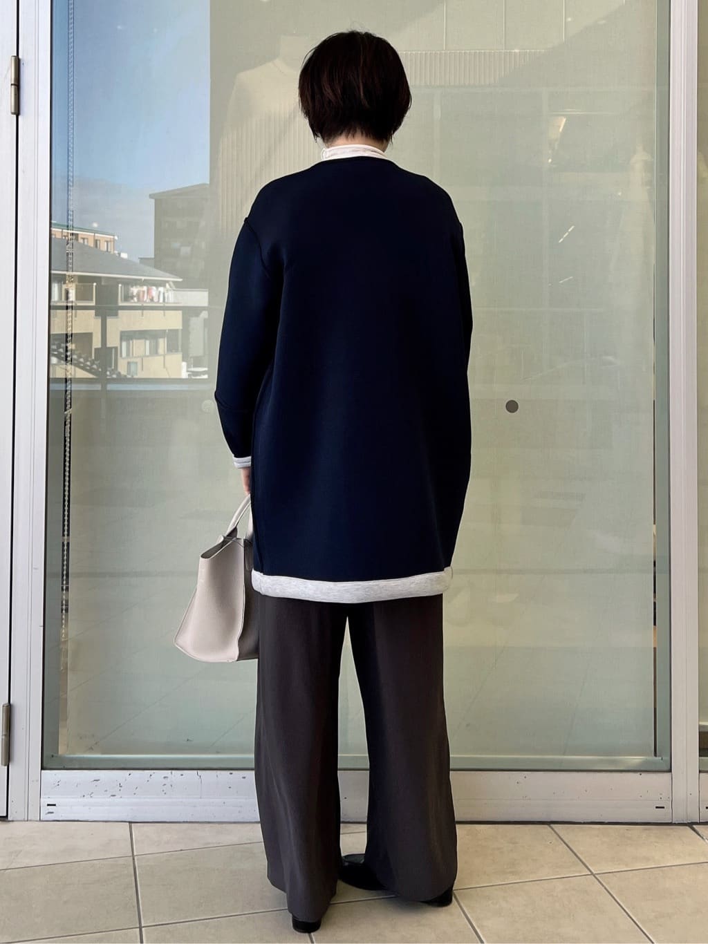 yo-koさんの「OPAQUE.CLIP｜リバーシブル配色ノーカラーコート【洗濯機OK】」を使ったコーディネート