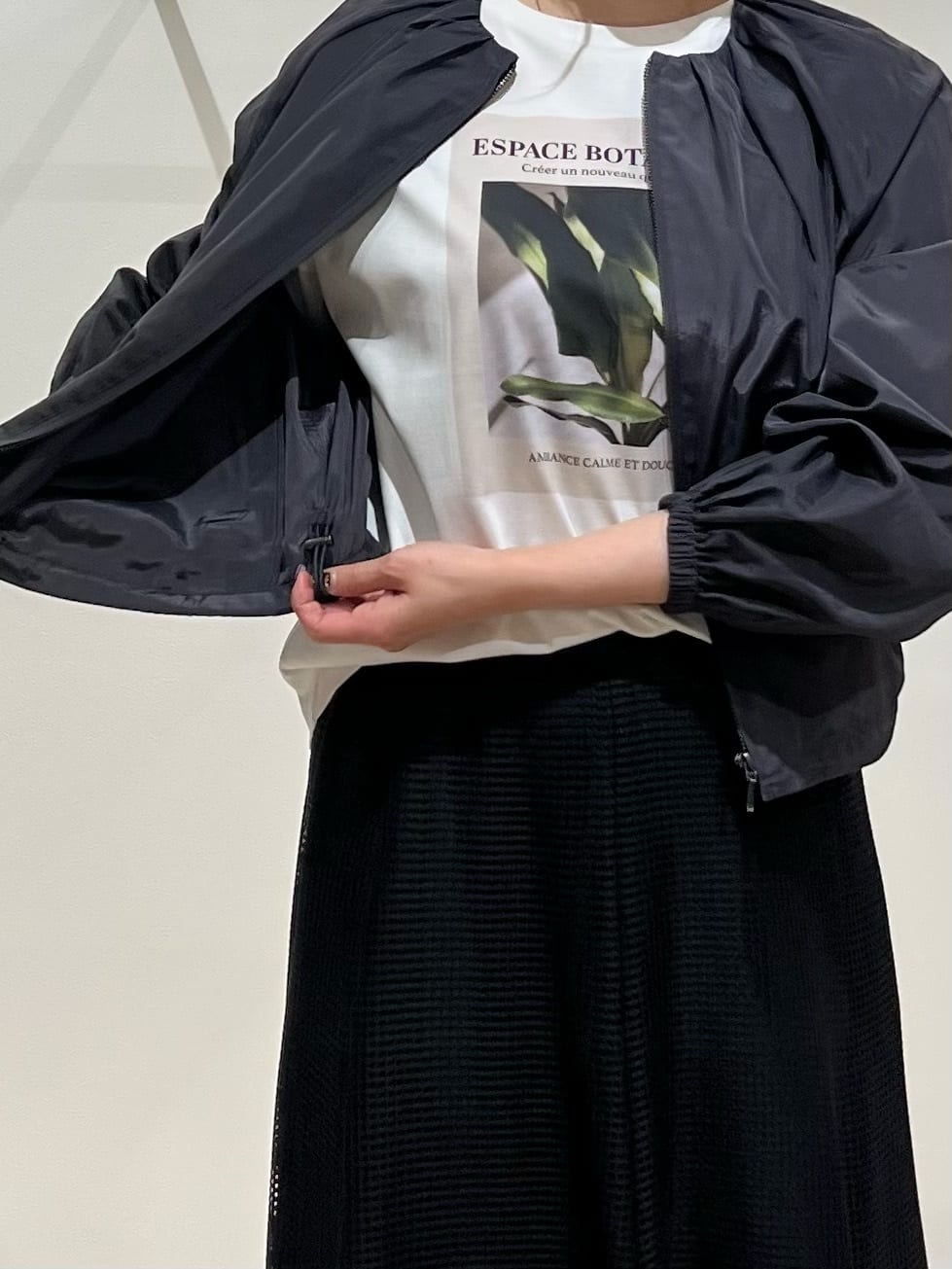 TOMOMIさんの「UNTITLED｜【コットン100/洗える】フォトロングTシャツ」を使ったコーディネート