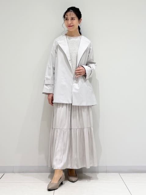 kayoさんの「INDIVI｜【撥水/軽量】ミドル丈 ミニマルトレンチコート」を使ったコーディネート