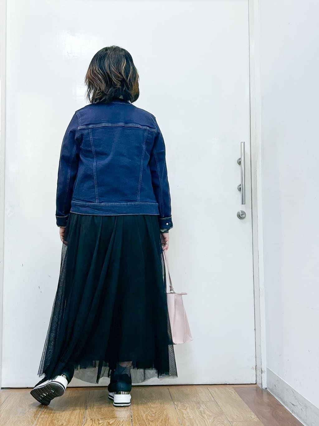 haruさんの「SHOO･LA･RUE｜【SHOO・LA・RUE DENIM/S-LL/高レビュー】大人のための ノーカラーデニムジャケット」を使ったコーディネート