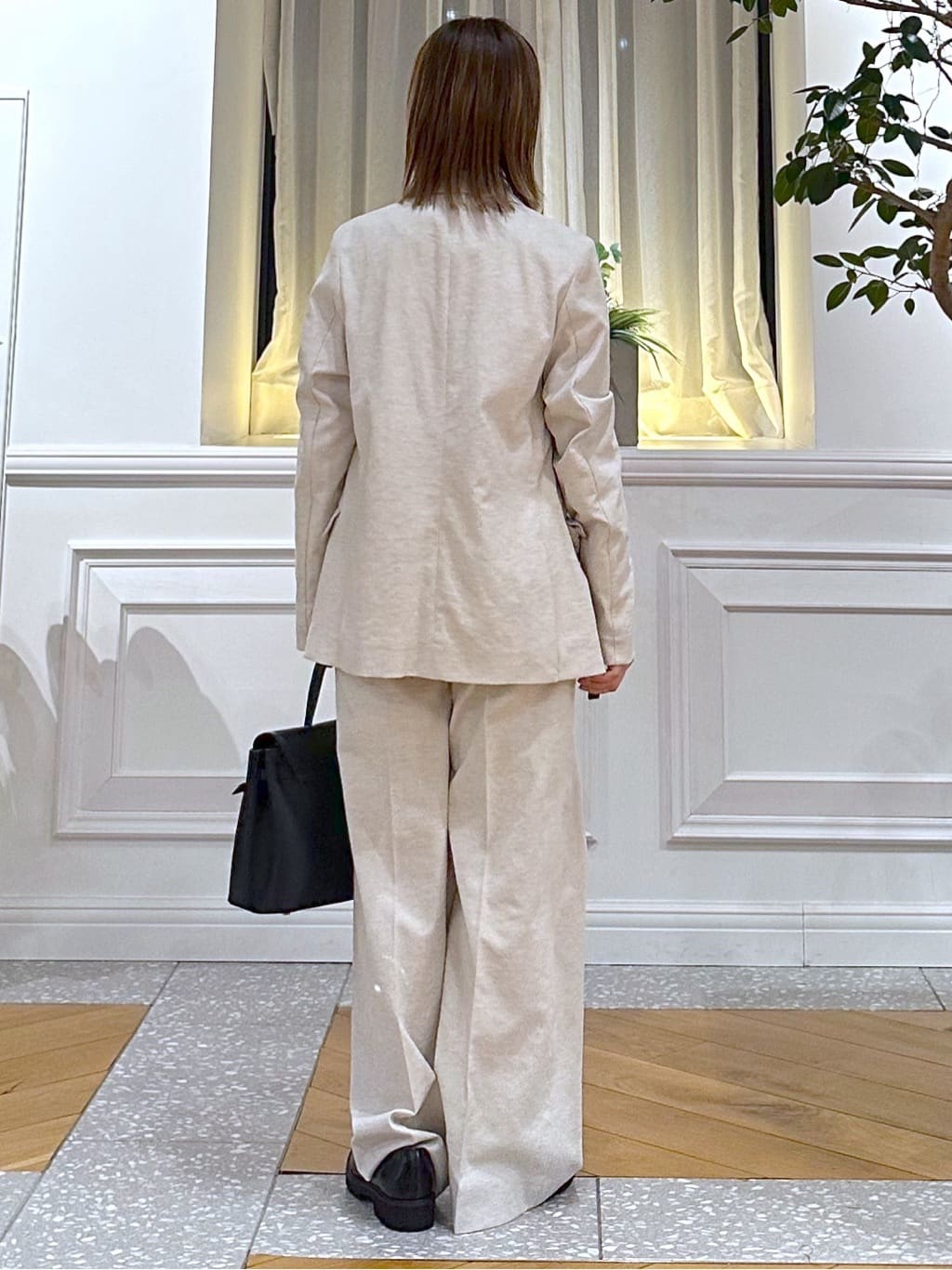 なべこさんの「DRESSTERIOR｜【セットアップ可/吸水速乾/ウォッシャブル】リネンブレンドオックスダブルジャケット」を使ったコーディネート