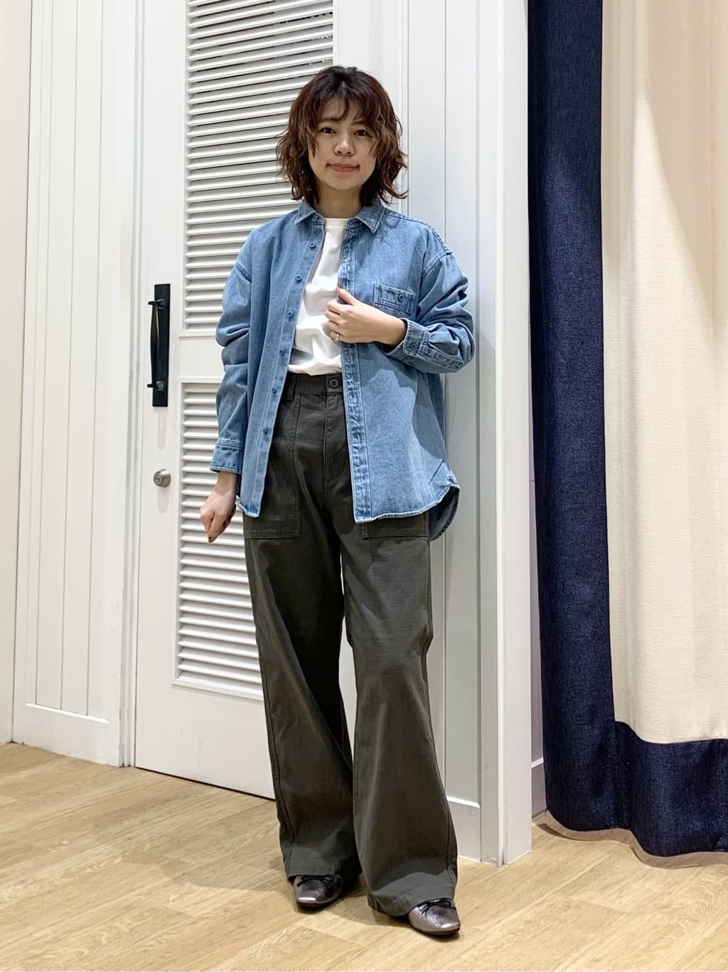 IMARIさんの「Dessin｜【ユニセックス/洗える】10OZデニムシャツ」を使ったコーディネート