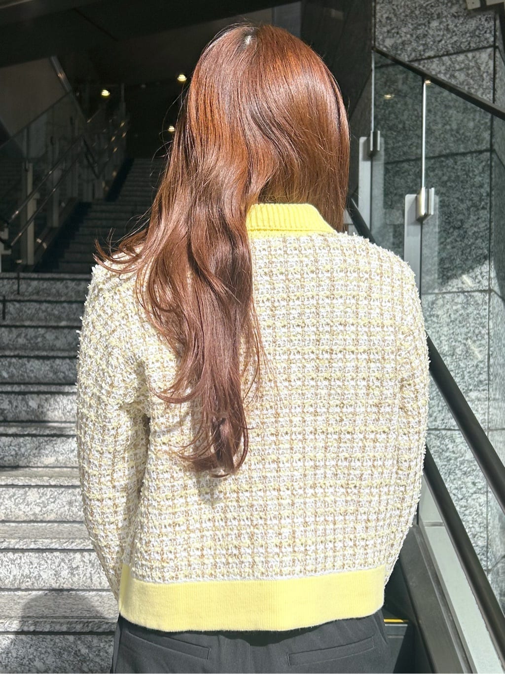 Risaさんの「OPAQUE.CLIP｜ツイードライクZIPニットカーディガン」を使ったコーディネート
