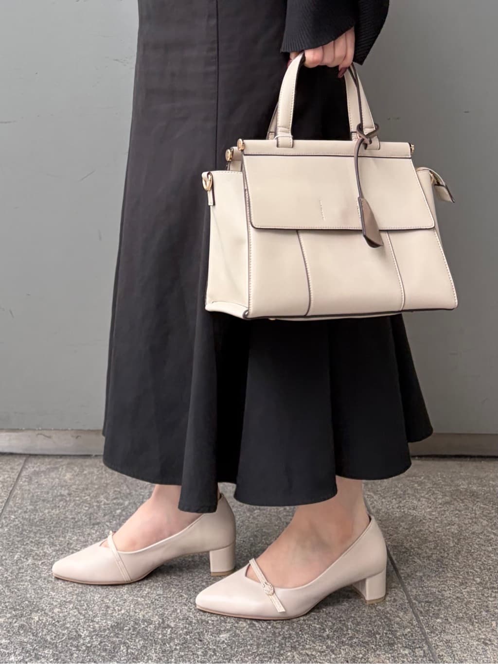 あずみさんの「ESPERANZA｜ダブルフラップ2WAYハンドバッグ」を使ったコーディネート